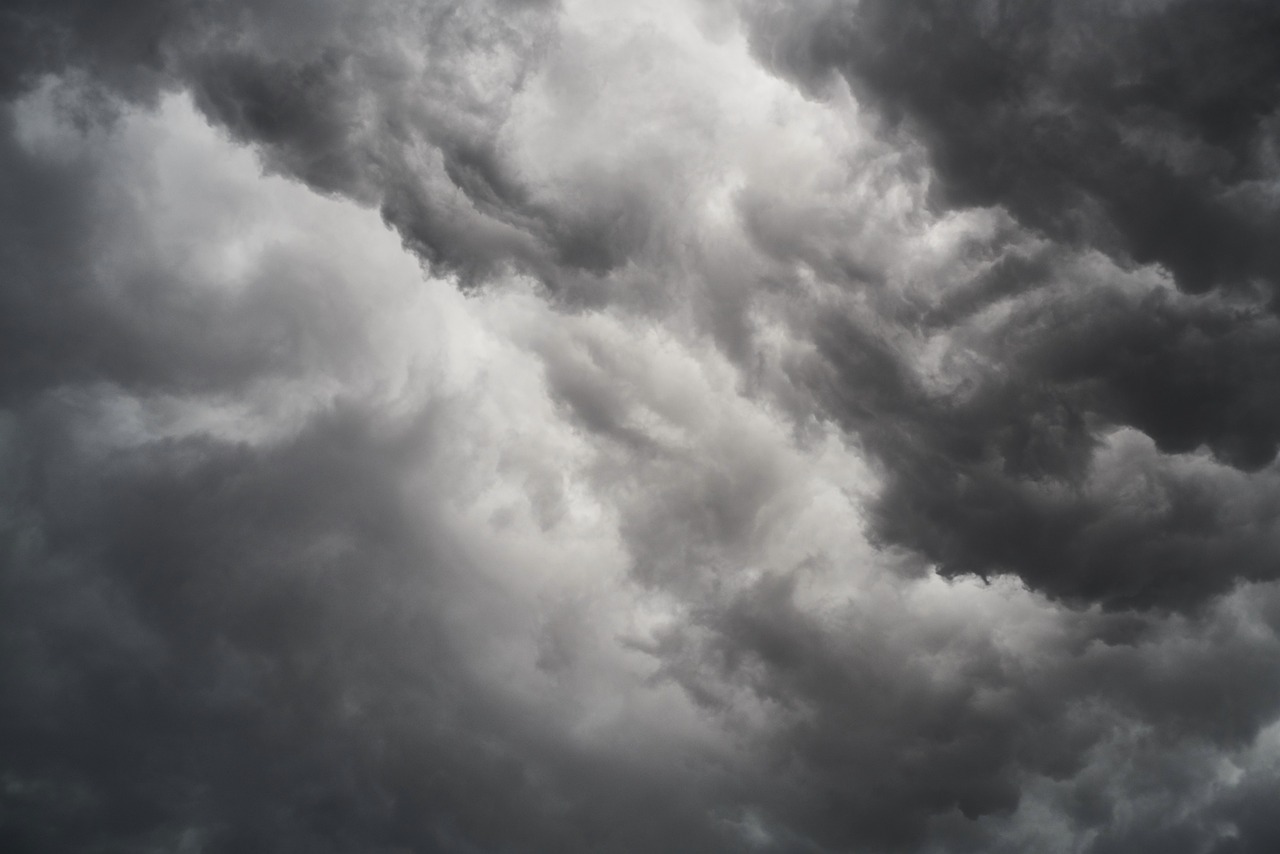 Safety Tips for Hurricanes and Storm Surges